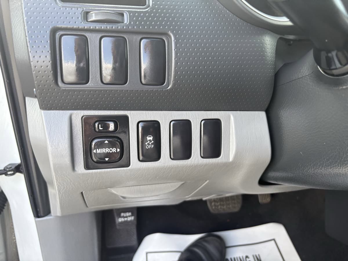 Used 2015 Toyota Tacoma 2WD Access Cab image 20