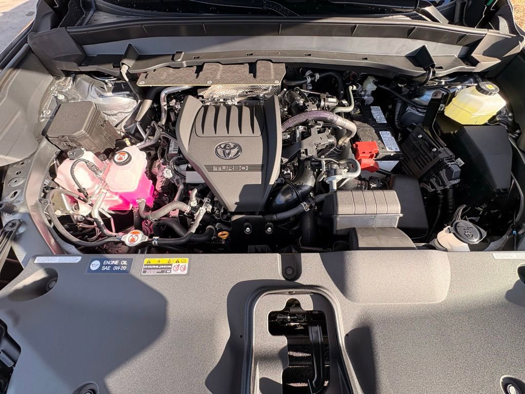 Used 2026 Toyota Grand Highlander Platinum image 35