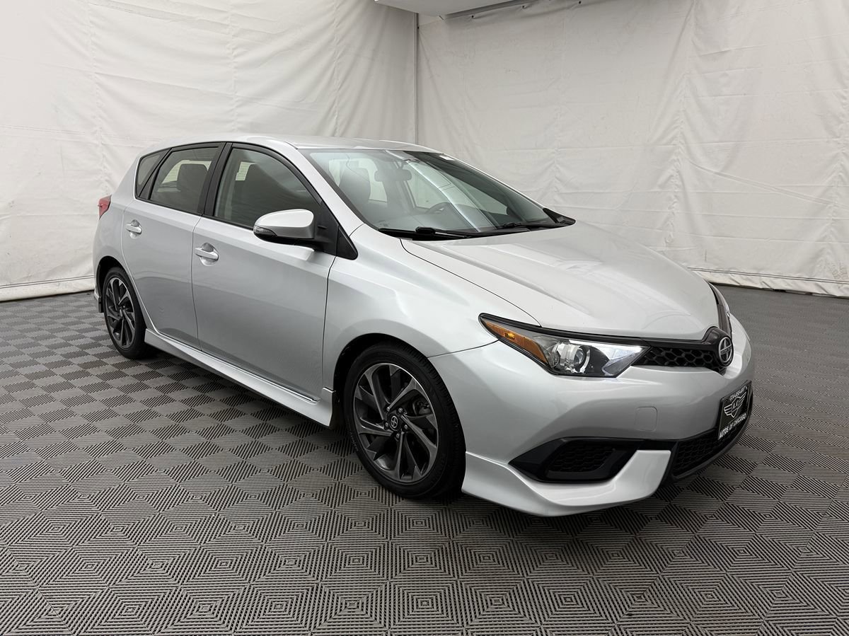Used 2016 Scion iM FWD image 4