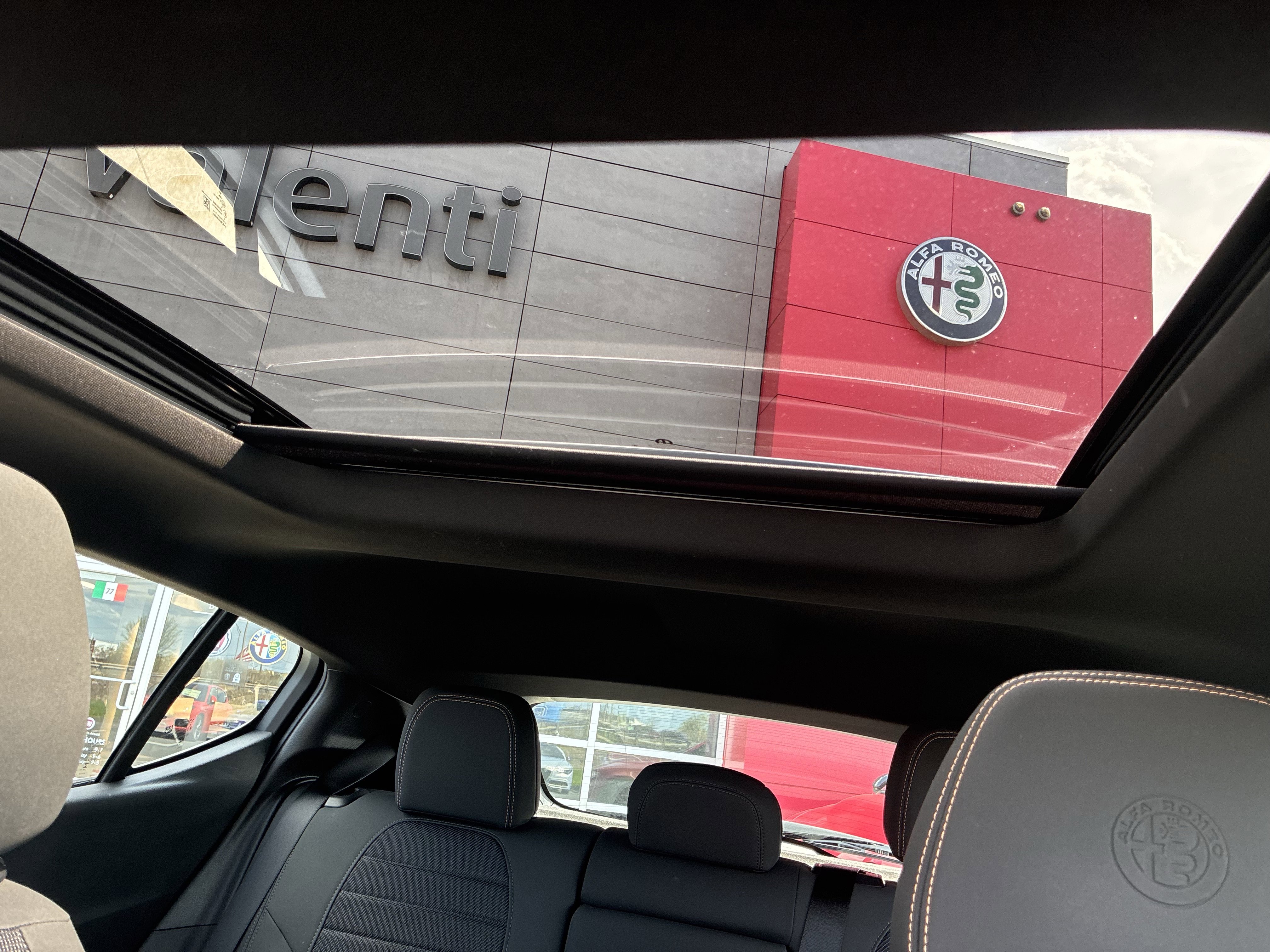 Used 2024 Alfa Romeo Tonale Speciale w/ Active Assist Package AWD/4WD image 26