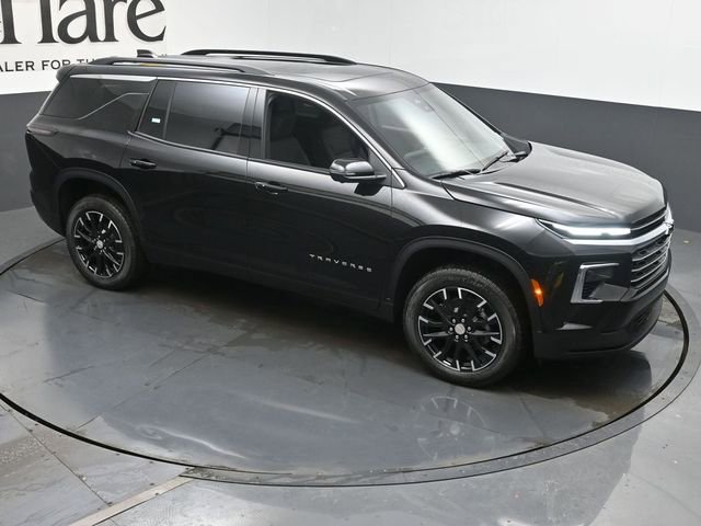 New 2026 Chevrolet Traverse LT w/ Sun and Wheel Package image 17