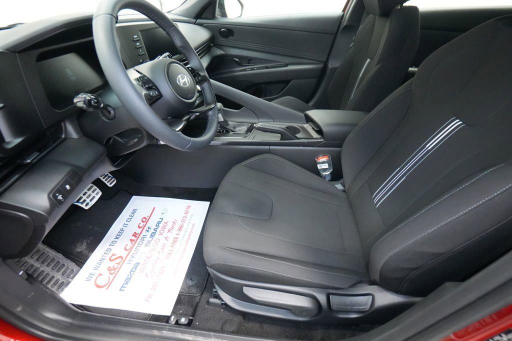 New 2026 Hyundai Elantra Sport image 14