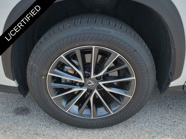 Used 2024 Lexus NX 250 FWD image 11