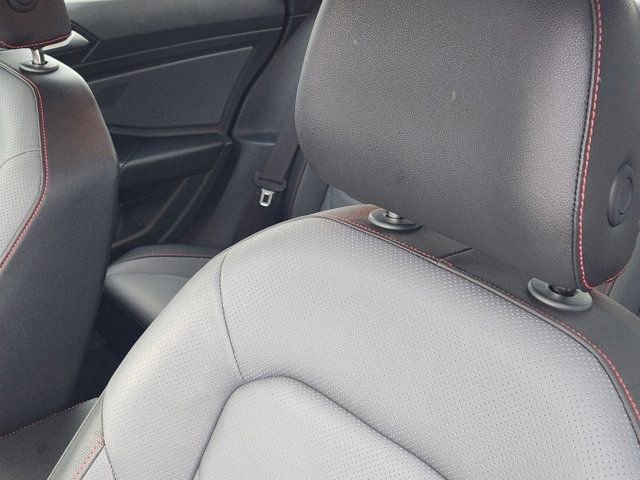 Used 2025 Volkswagen Jetta GLI Autobahn image 20