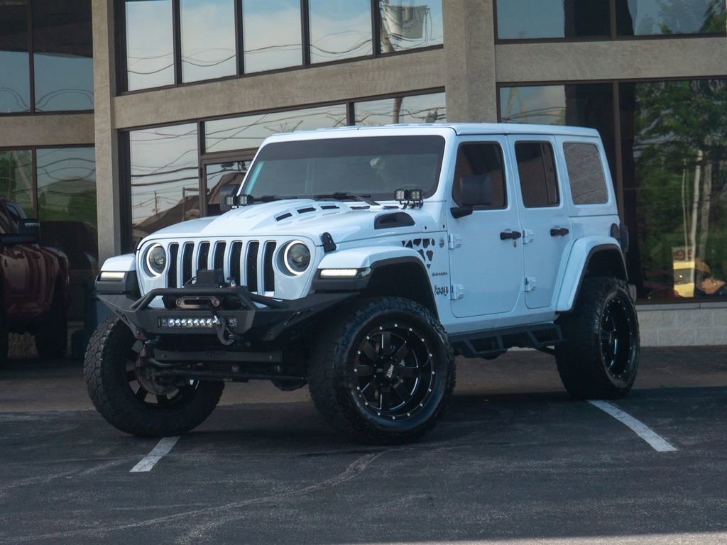 Used 2018 Jeep Wrangler Unlimited Sahara w/ Uconnect 4C Nav & Sound Group AWD/4WD image 6