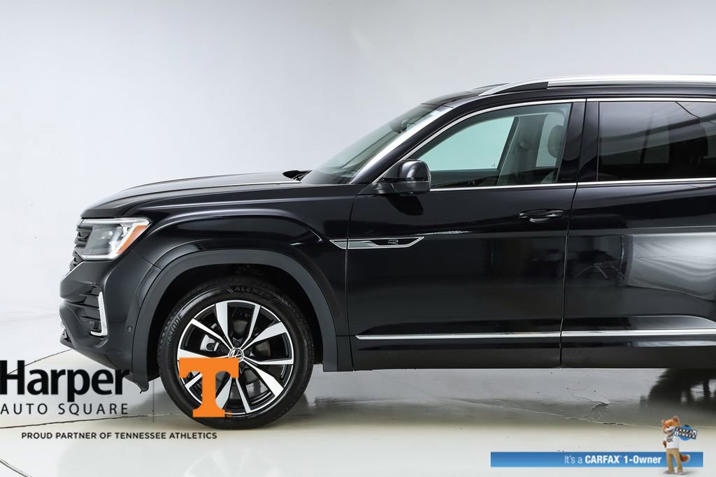 Used 2025 Volkswagen Atlas SEL Premium R-Line AWD/4WD image 3