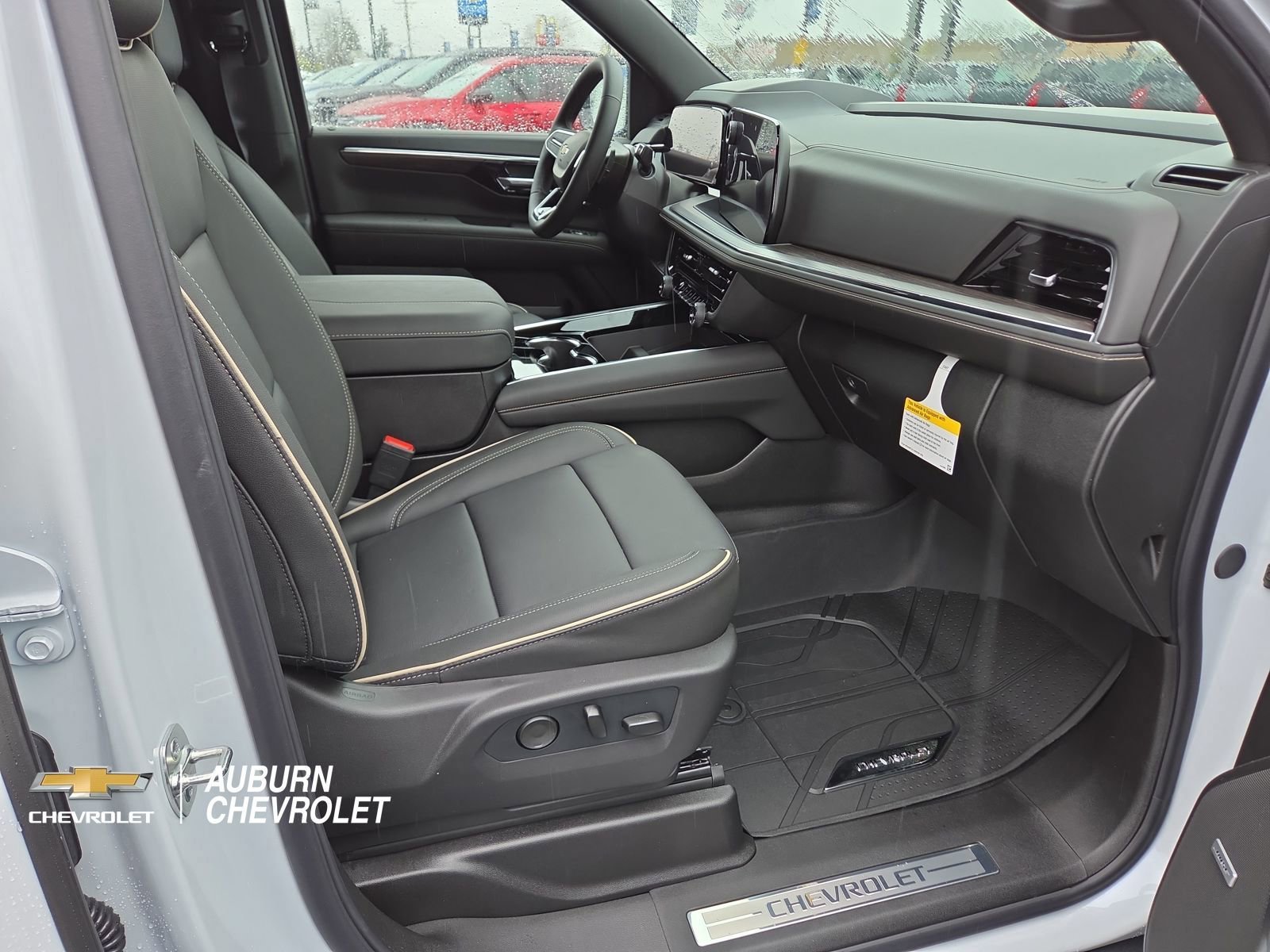 New 2026 Chevrolet Suburban Premier AWD/4WD image 16
