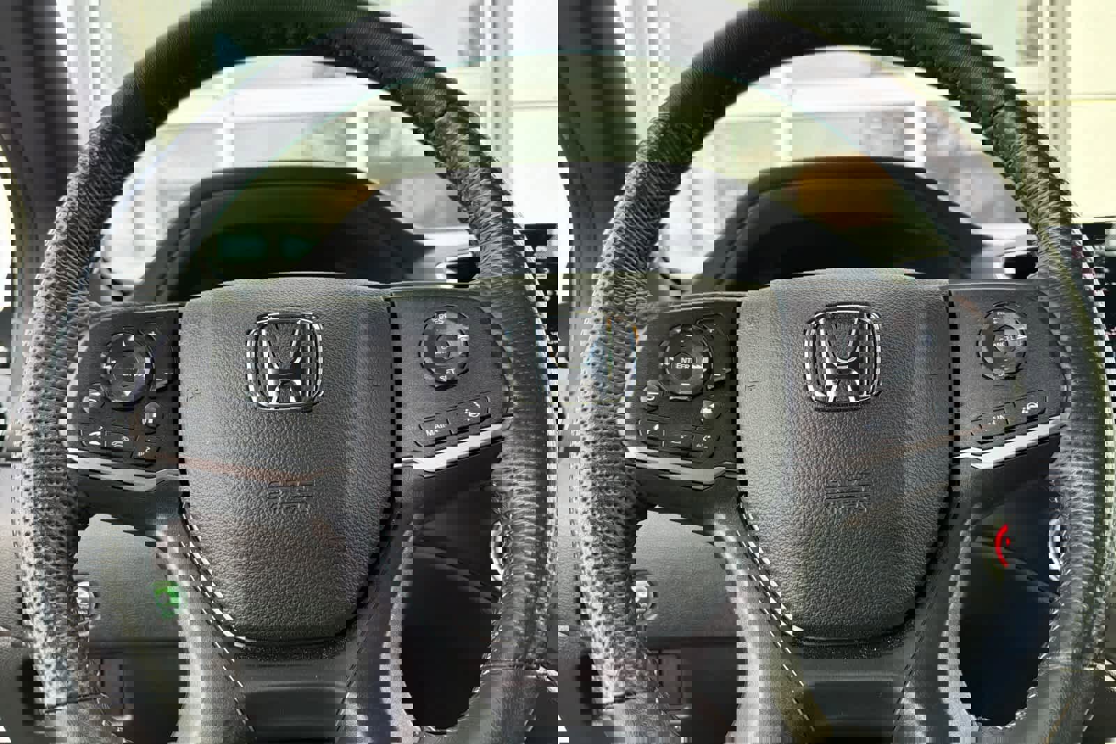 Used 2023 Honda Passport EX-L image 25