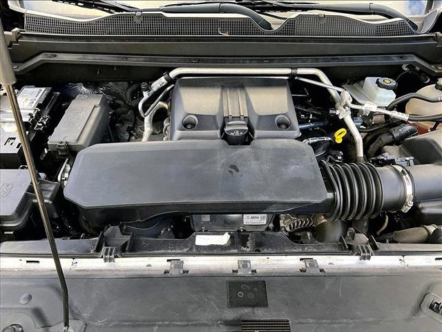 Used 2024 Chevrolet Colorado ZR2 w/ ZR2 Convenience Package III AWD/4WD image 11
