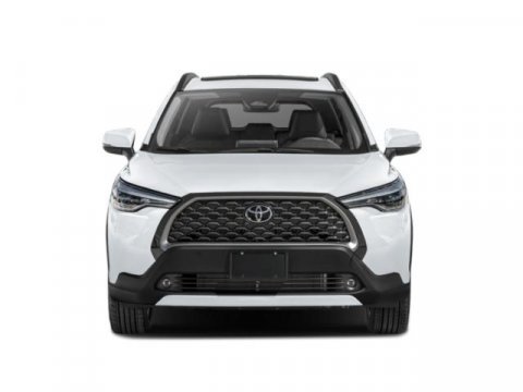 Used 2023 Toyota Corolla Cross XLE image 4