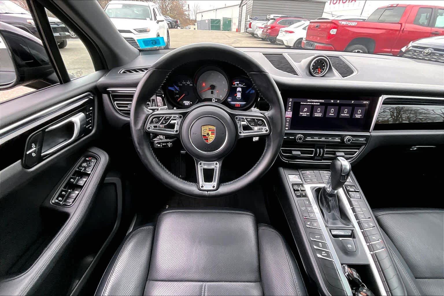 Used 2021 Porsche Macan S AWD/4WD image 6