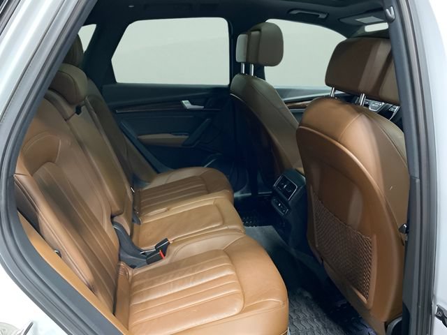 Used 2018 Audi Q5 2.0T Premium Plus w/ Premium Plus Package AWD/4WD image 23