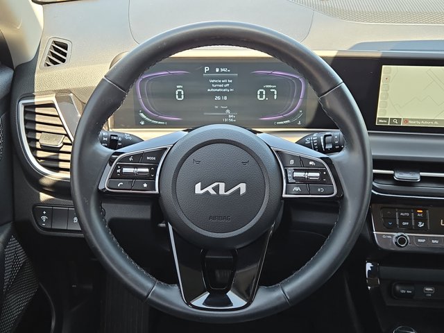 Used 2025 Kia Seltos S FWD image 17
