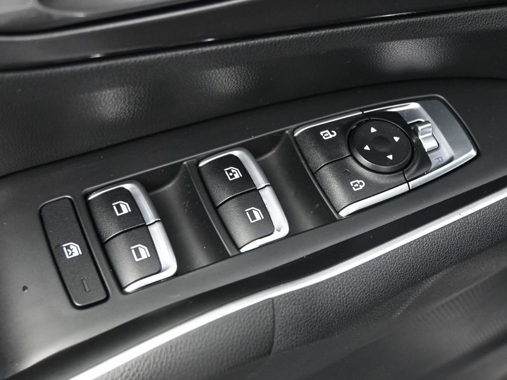 Used 2022 Kia Sorento LX image 4