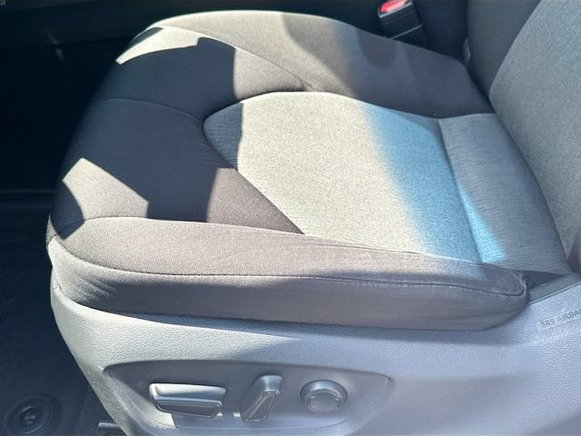 Used 2018 Toyota Camry LE FWD image 24