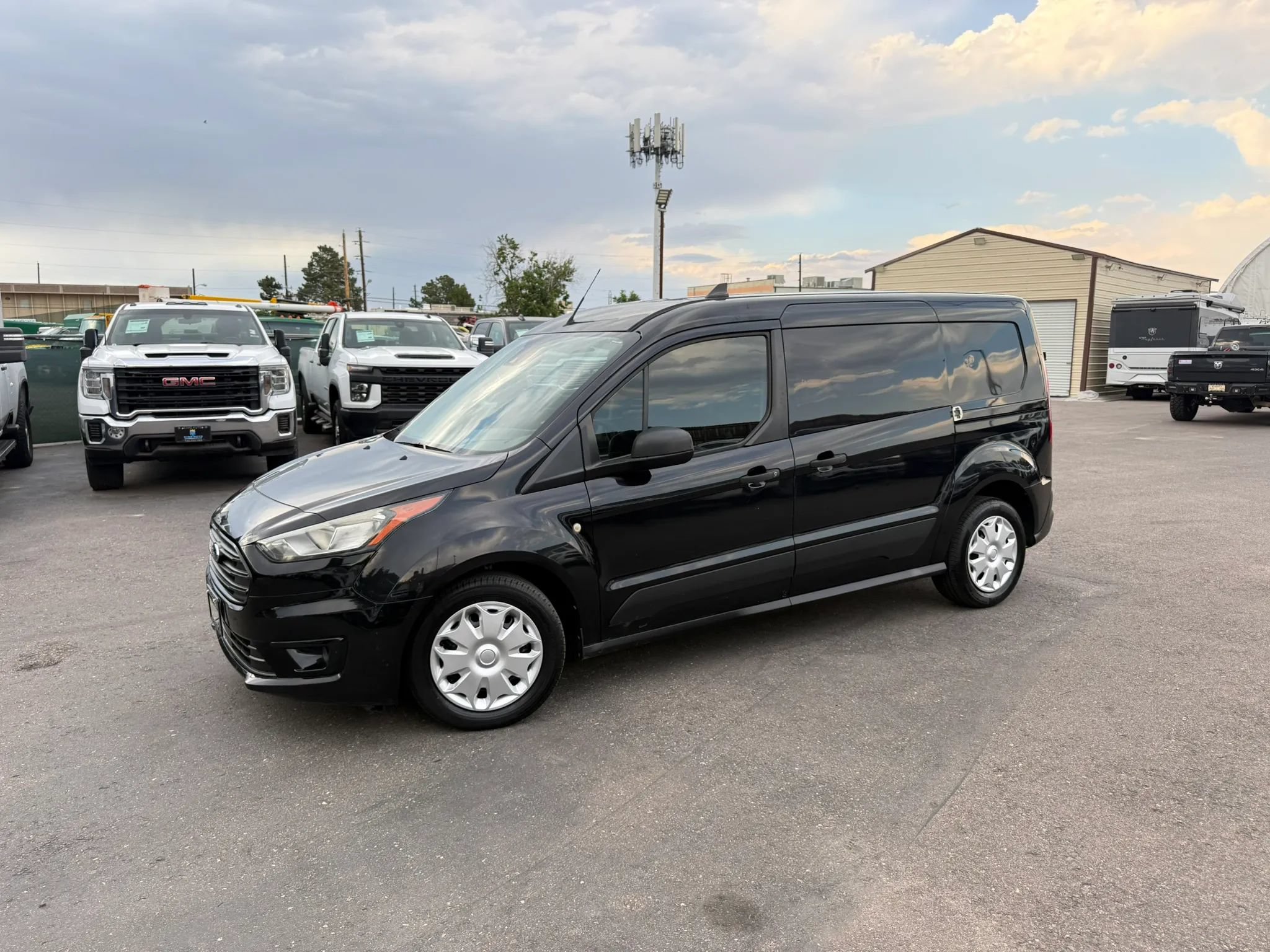 Used 2021 Ford Transit Connect XLT FWD image 2