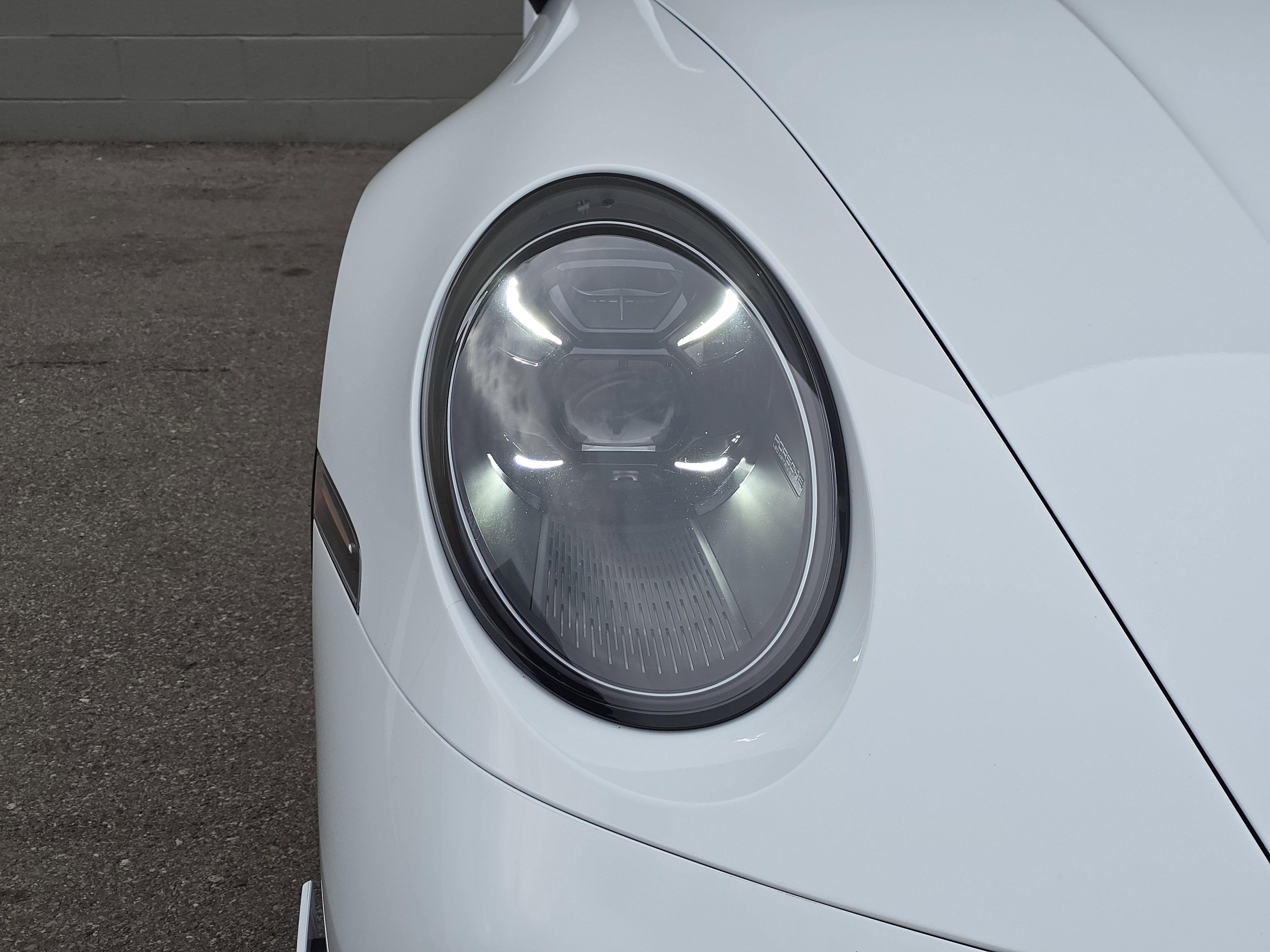 Certified 2023 Porsche 911 Turbo AWD/4WD image 11