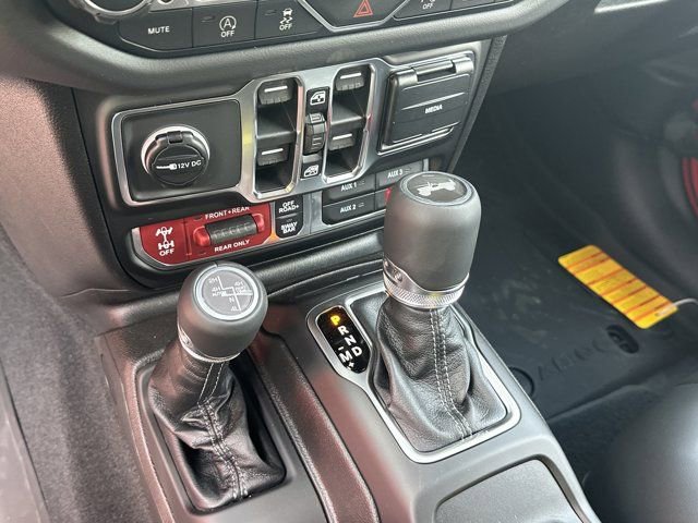 New 2026 Jeep Wrangler Unlimited Rubicon AWD/4WD image 27