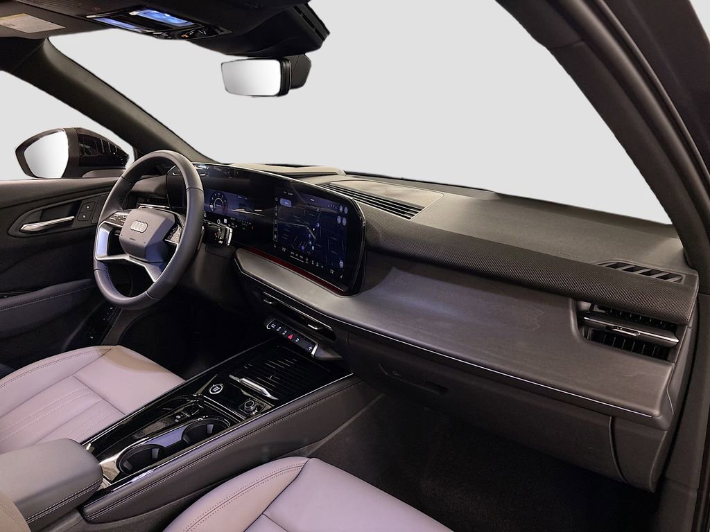 New 2026 Audi Q3 quattro 2.0T image 14