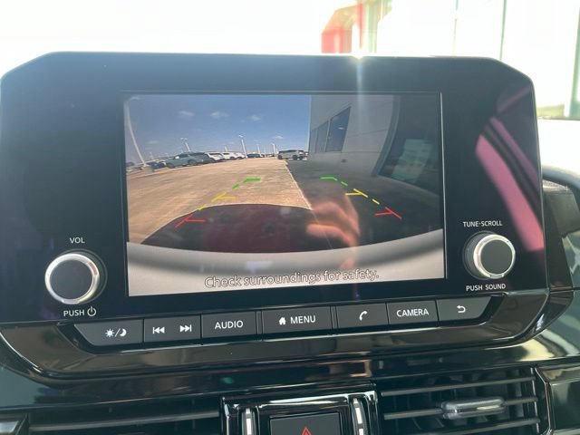 Certified 2025 Nissan Pathfinder SV w/ SV Premium Package AWD/4WD image 14