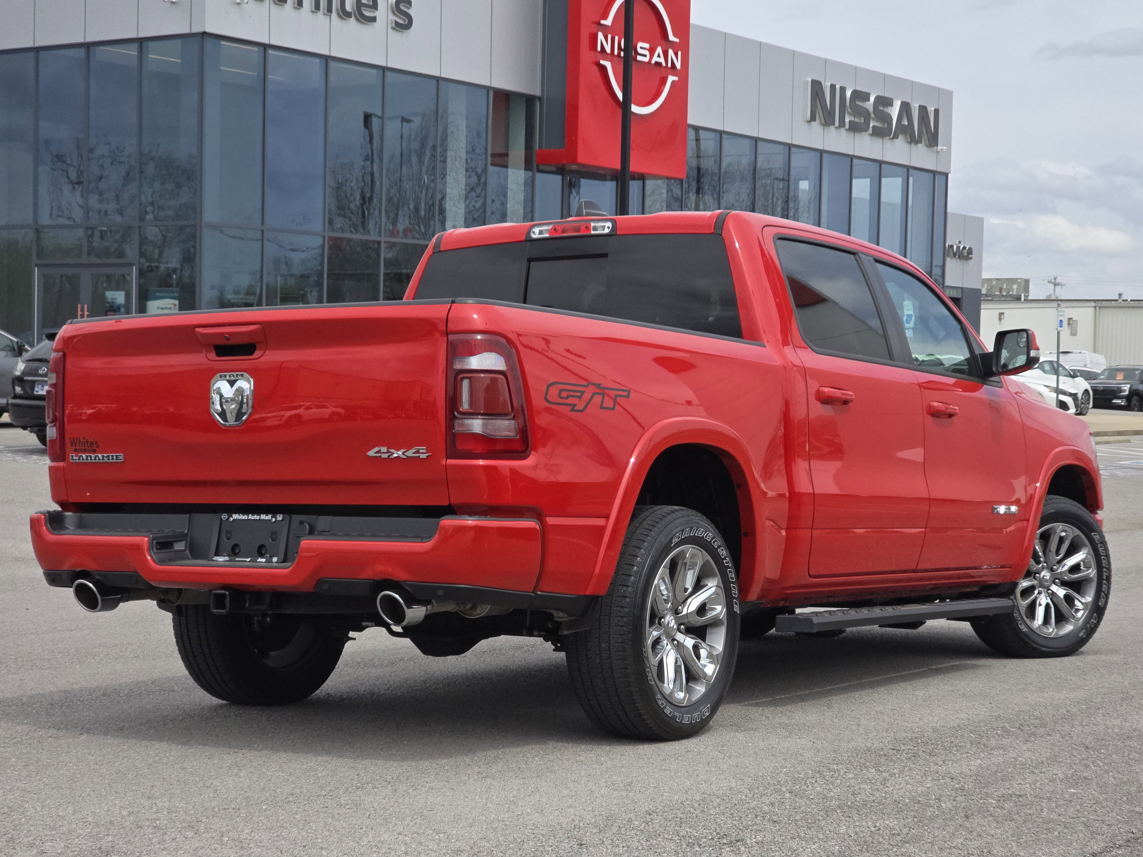 Used 2022 RAM 1500 Laramie w/ G/T Package AWD/4WD image 19