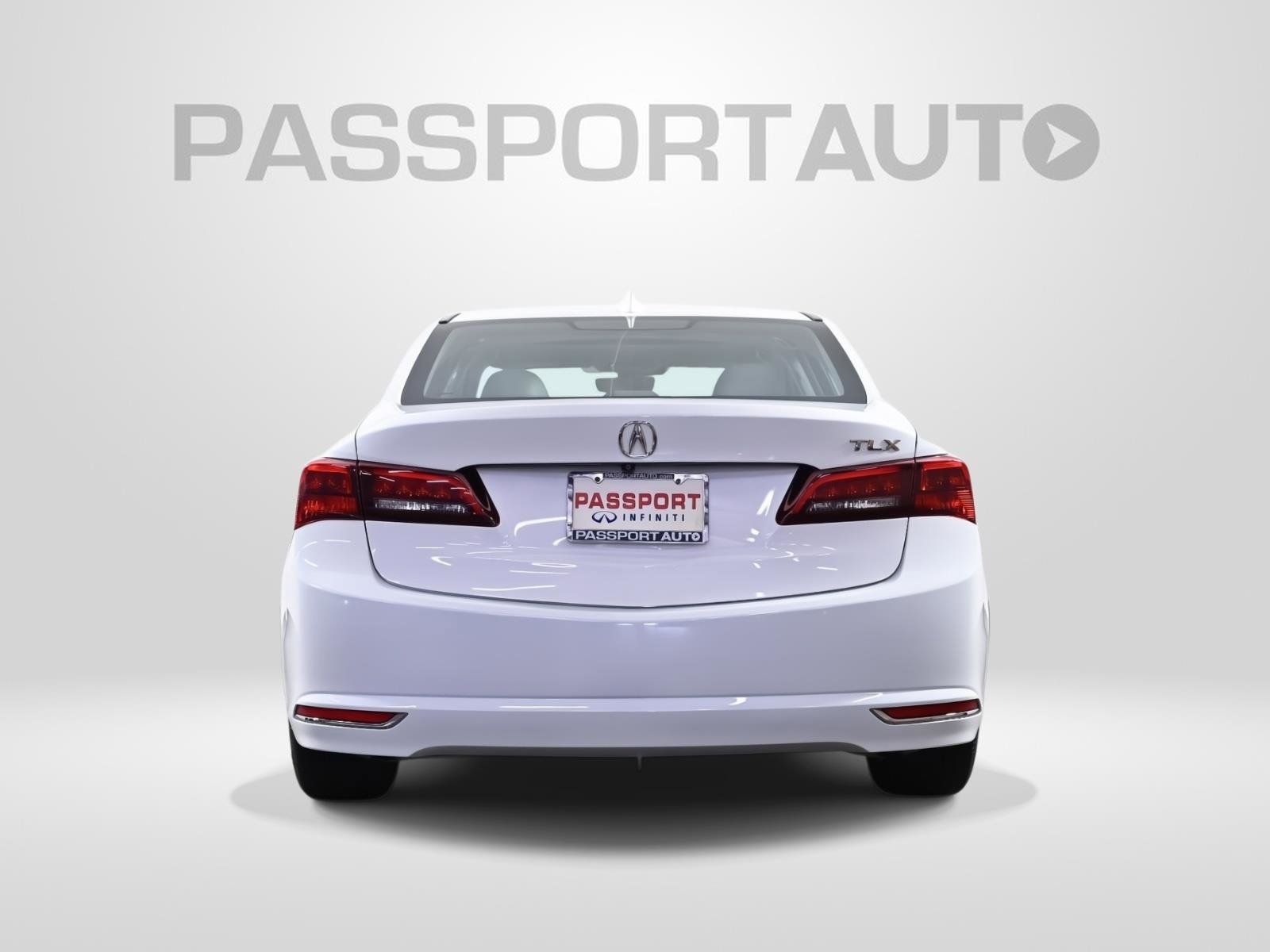 Used 2015 Acura TLX w/ Technology Package image 7