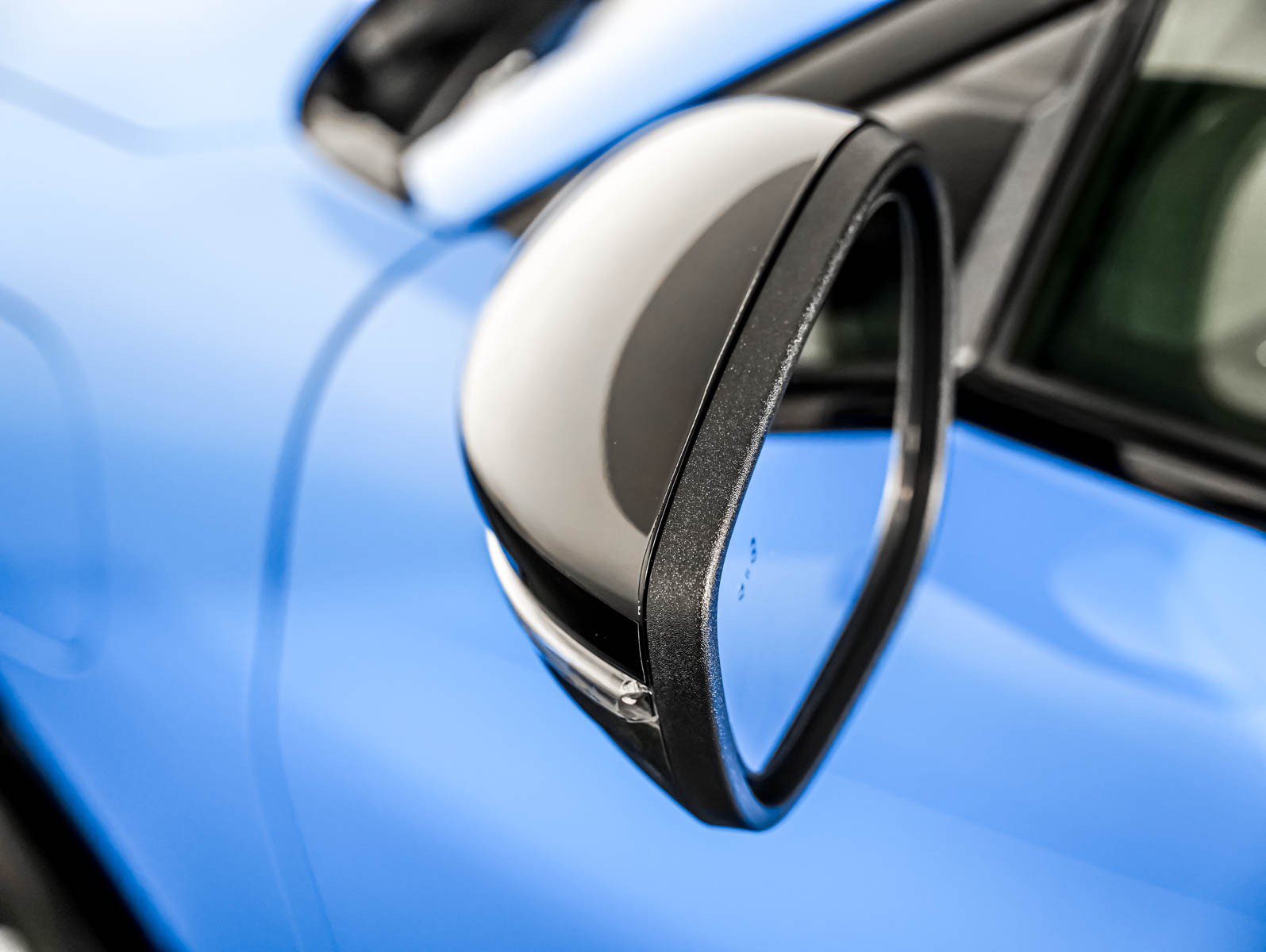 Used 2022 Ford Mustang Mach-E Premium AWD/4WD image 23