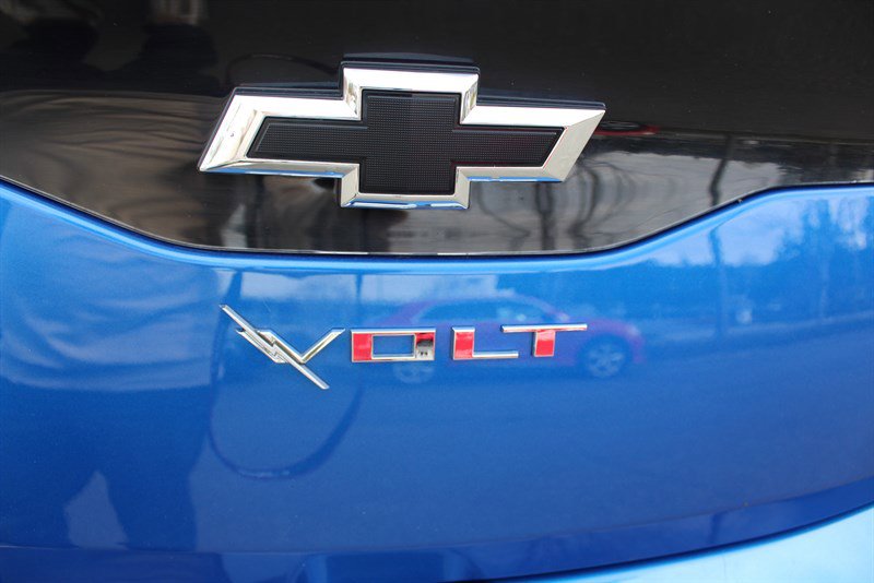Used 2018 Chevrolet Volt LT w/ LT Driver Confidence Package image 28