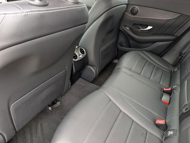 Used 2022 Mercedes-Benz GLC 300 4MATIC image 21