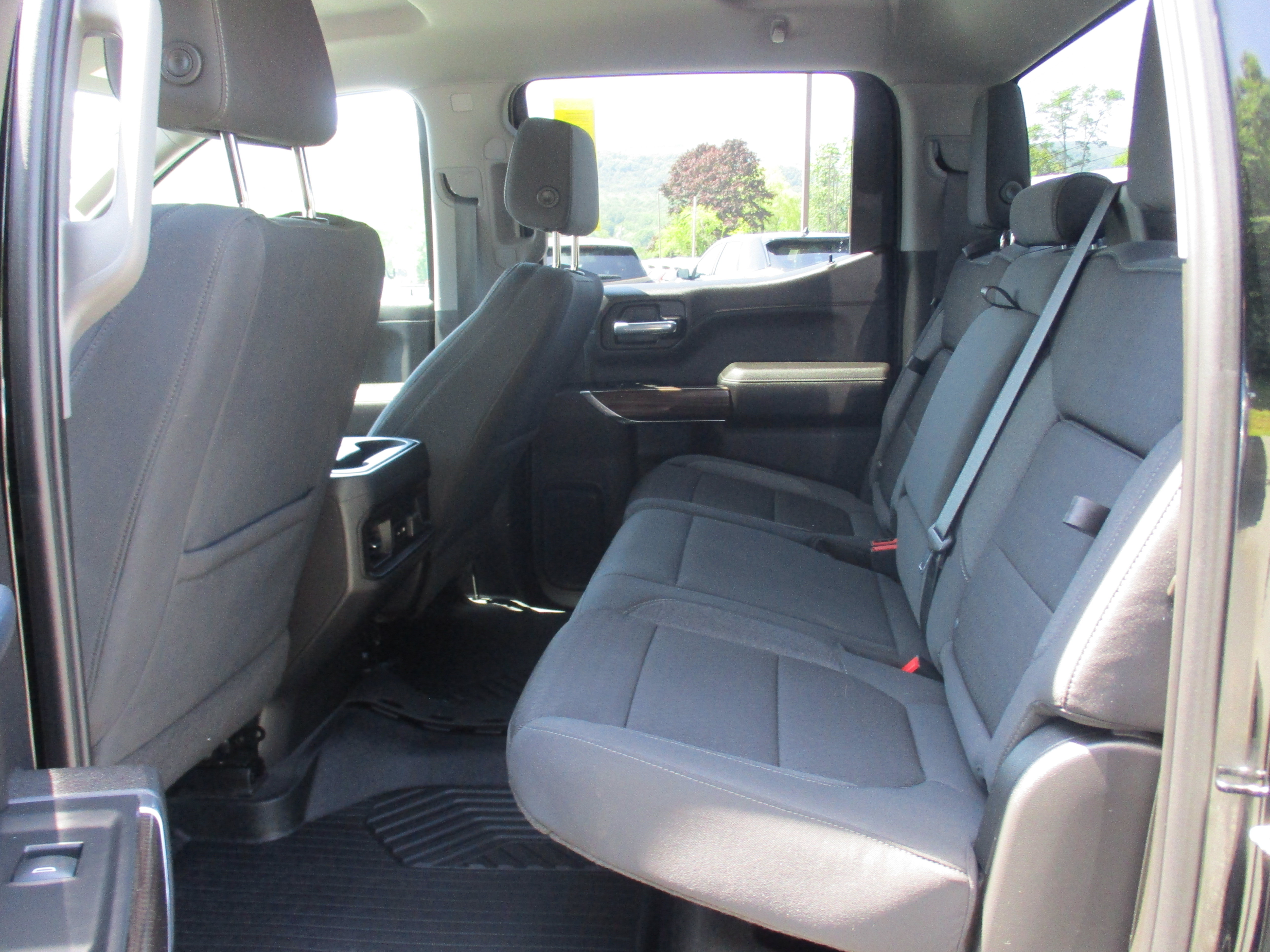 Used 2021 Chevrolet Silverado 1500 LT Trail Boss AWD/4WD image 12