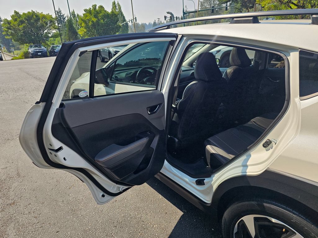 Used 2024 Subaru Crosstrek 2.5i Limited w/ Crosstrek Mirror Package AWD/4WD image 15