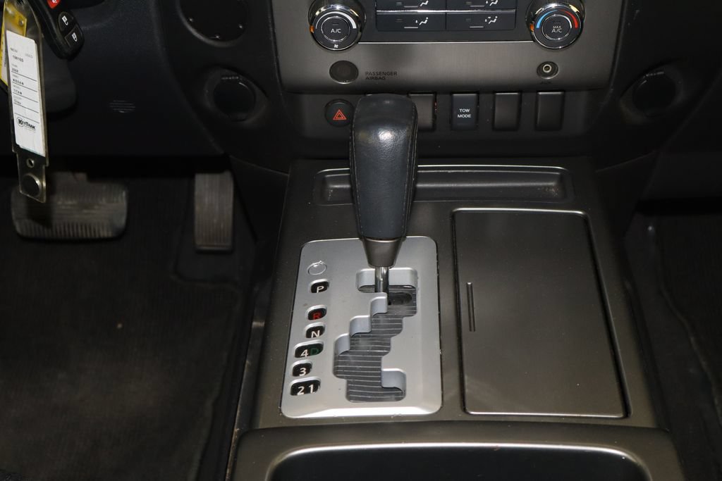 Used 2008 Nissan Titan LE RWD image 26