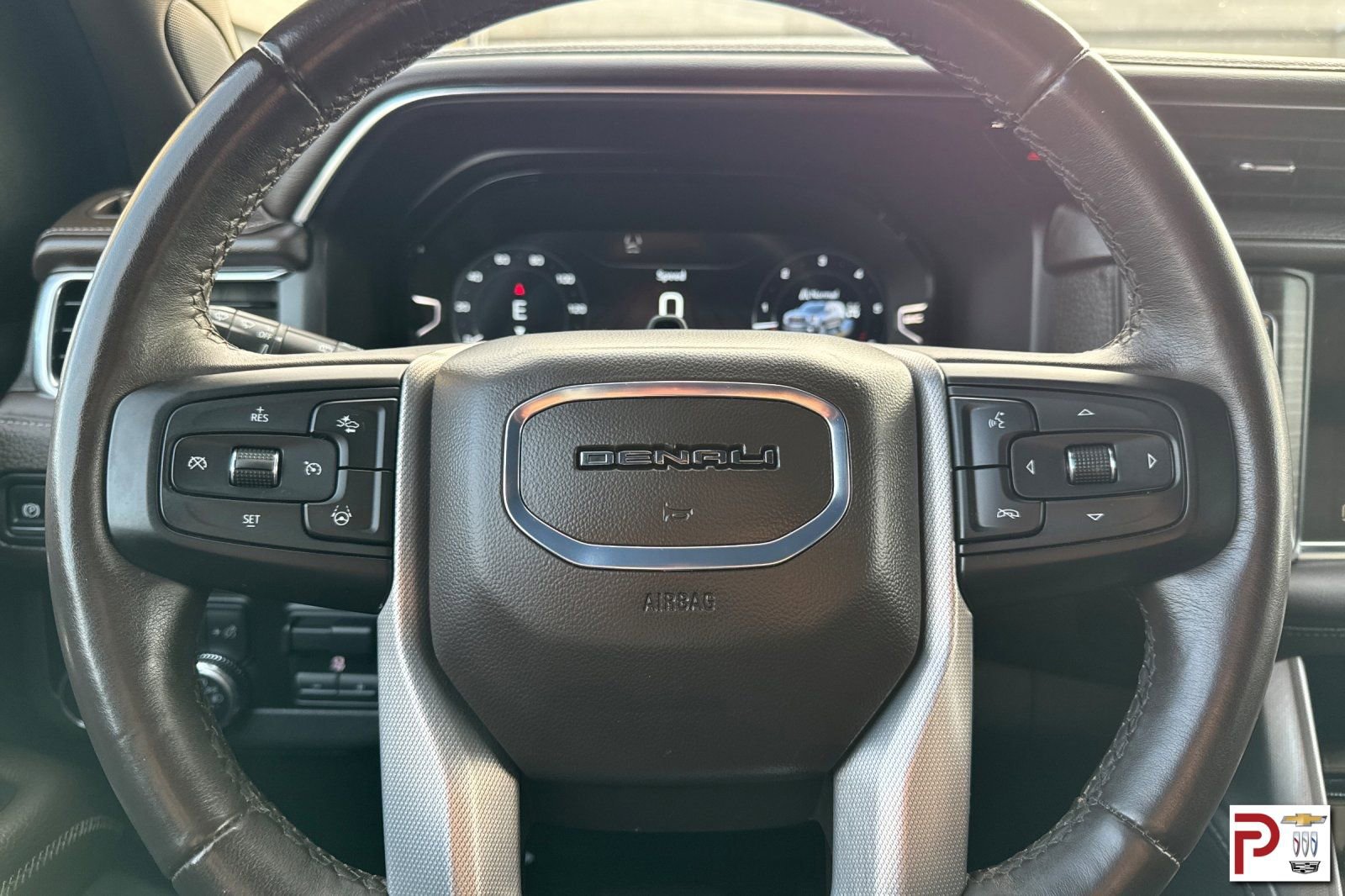 Certified 2024 GMC Yukon XL Denali image 29