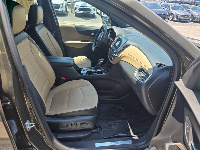 Used 2023 Chevrolet Equinox Premier AWD/4WD image 47