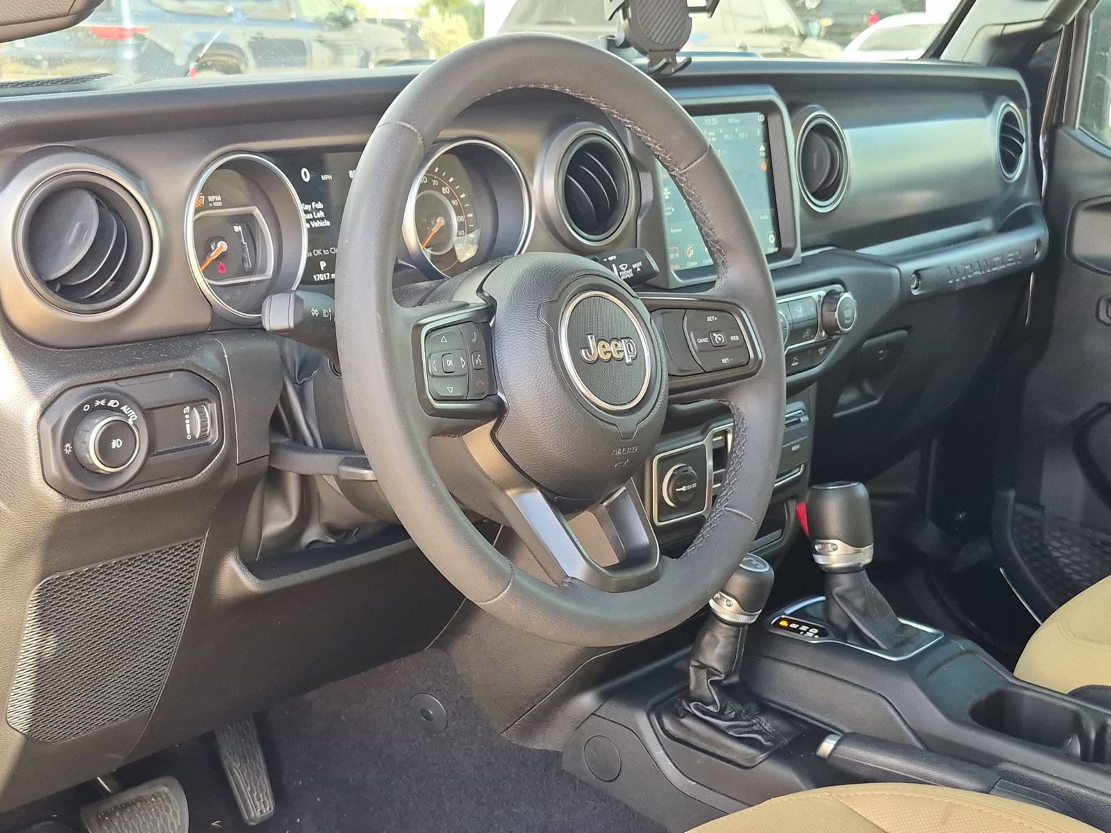 Used 2023 Jeep Wrangler Unlimited Sport AWD/4WD image 10