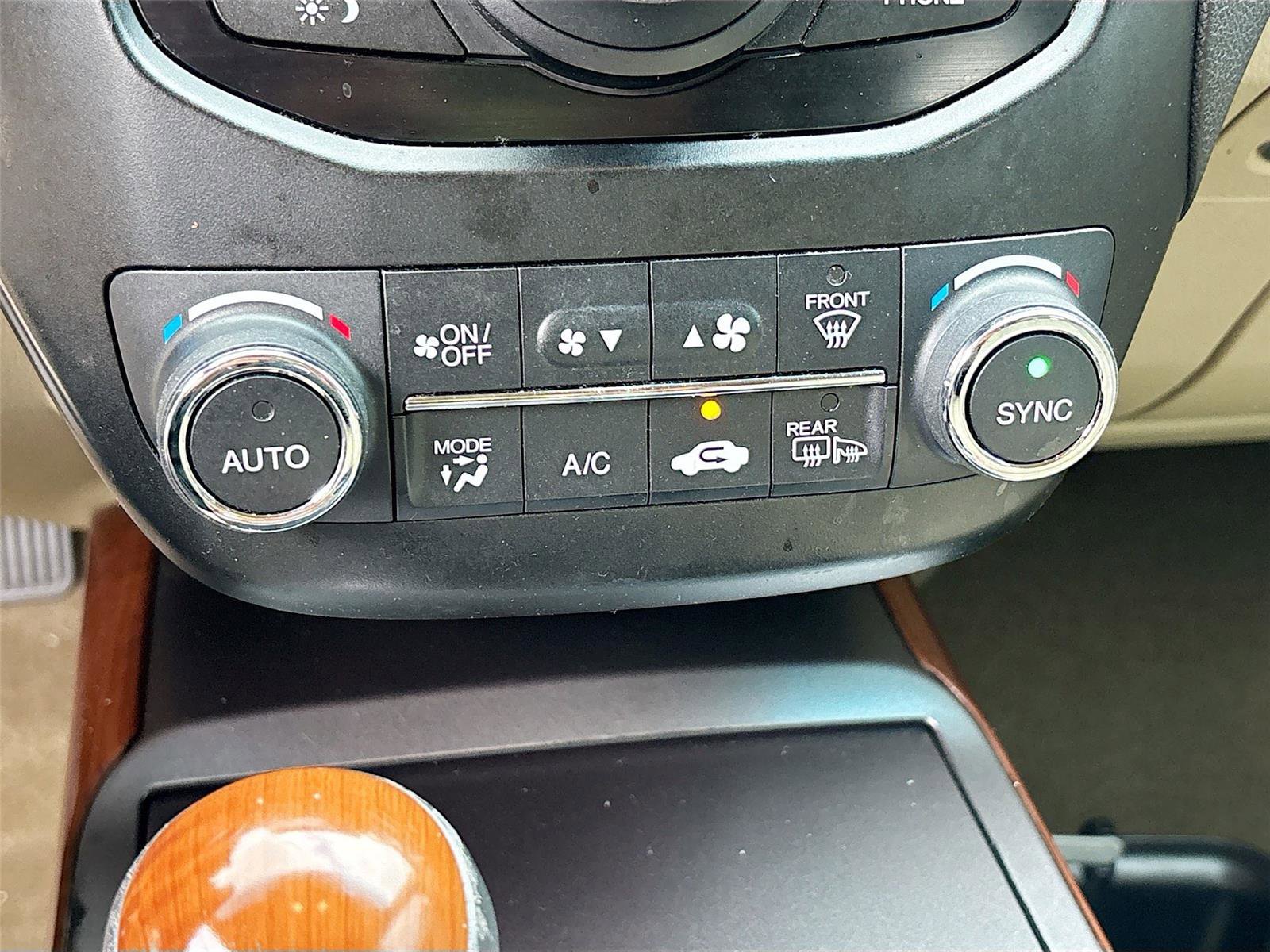 Used 2014 Acura RDX FWD w/ Technology Package image 16