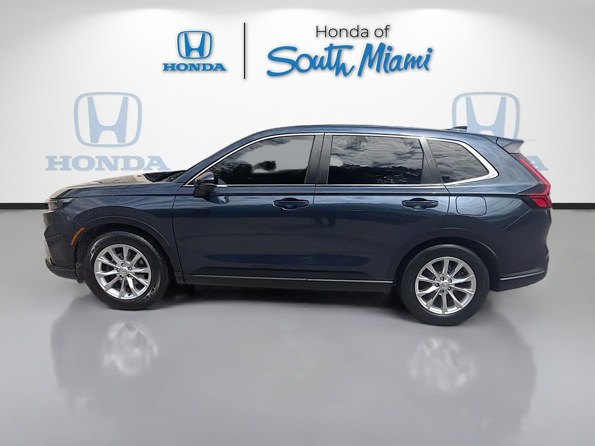 Certified 2023 Honda CR-V EX-L image 4