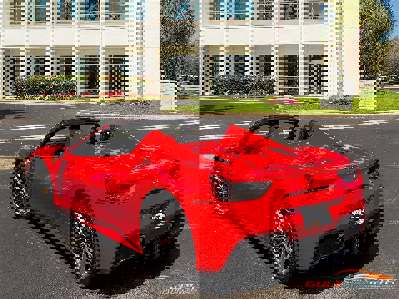 Used 2018 Ferrari 488 Spider image 49