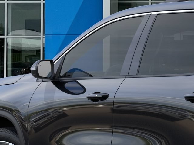 New 2027 Chevrolet Traverse LT w/ Driver Confidence Package FWD image 12