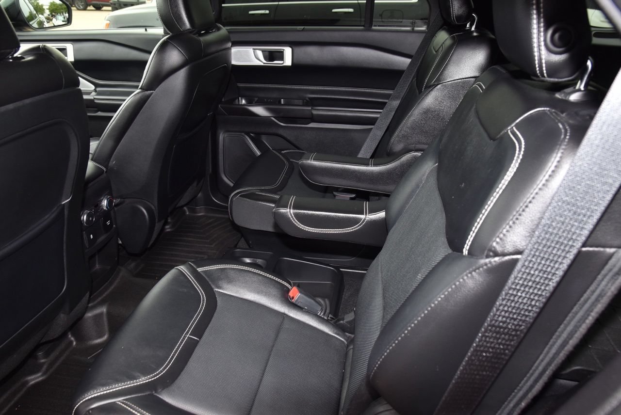 Used 2020 Ford Explorer ST w/ Premium Technology Package AWD/4WD image 12