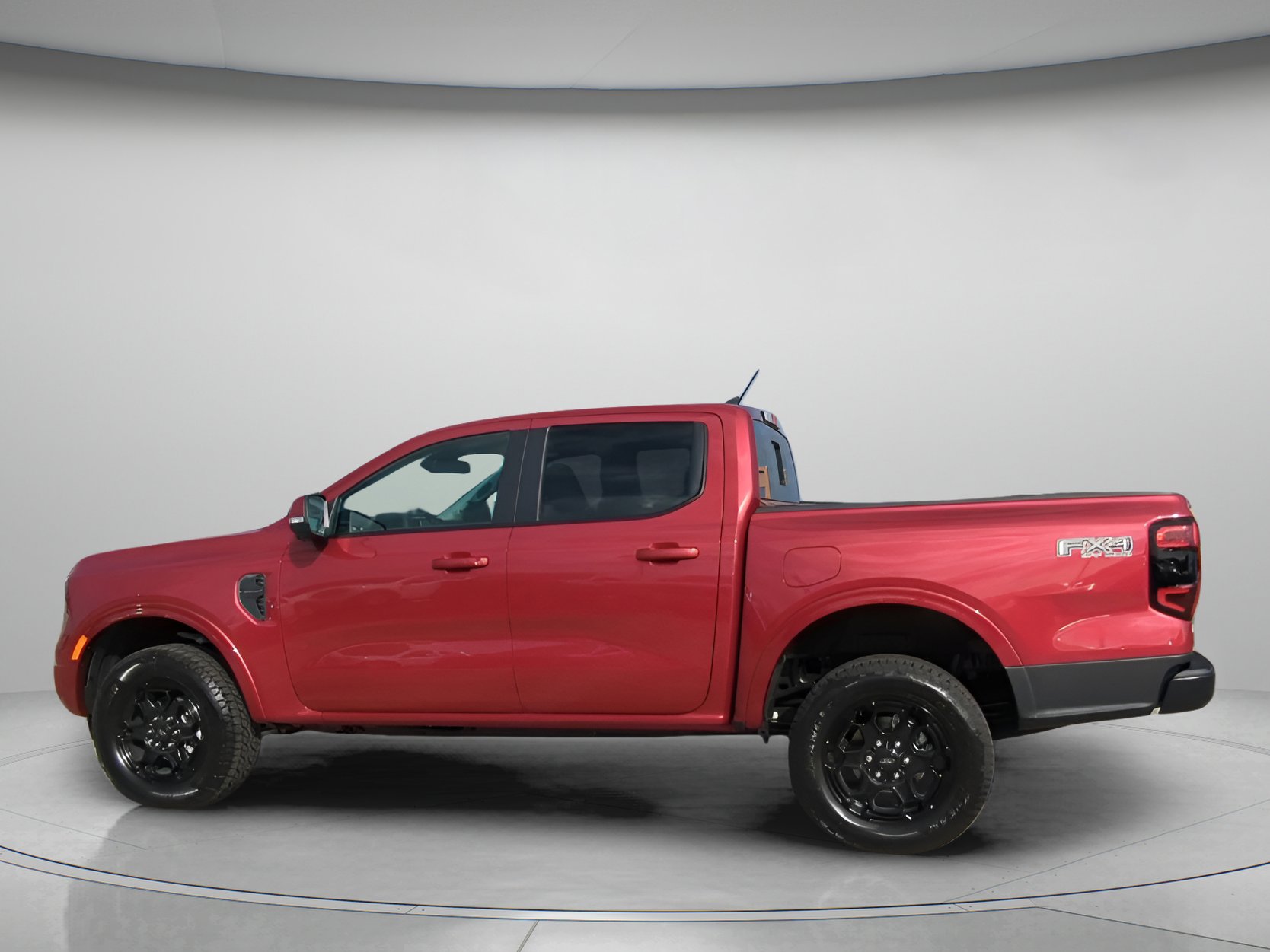 New 2025 Ford Ranger Lariat w/ FX4 Off-Road Package image 18
