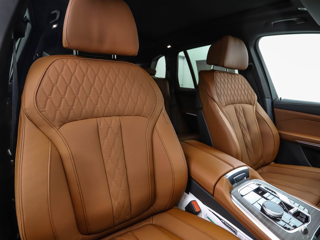 New 2026 BMW X5 xDrive40i w/ M Sport Package image 32