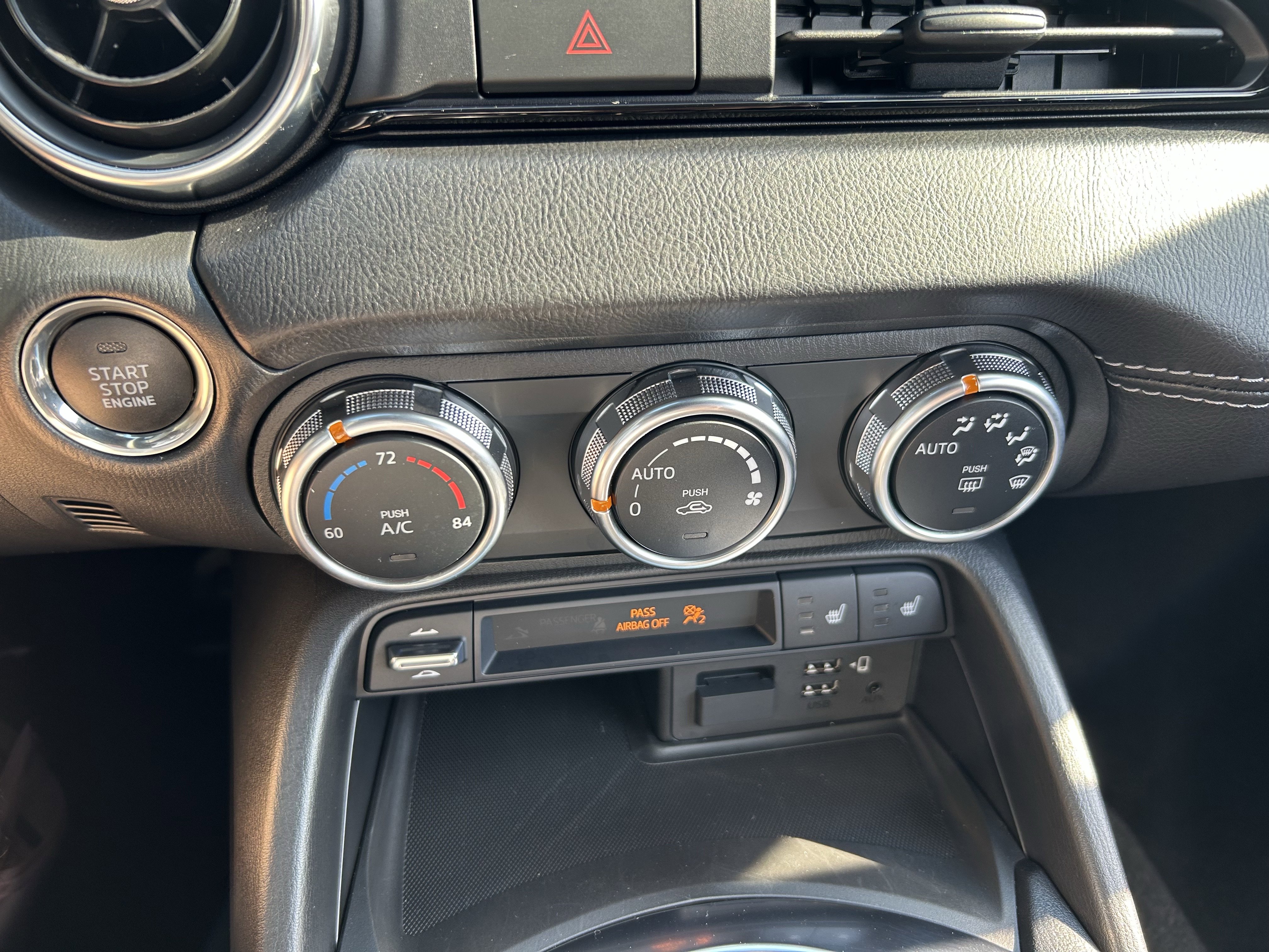 Used 2023 MAZDA MX-5 Miata Grand Touring image 15