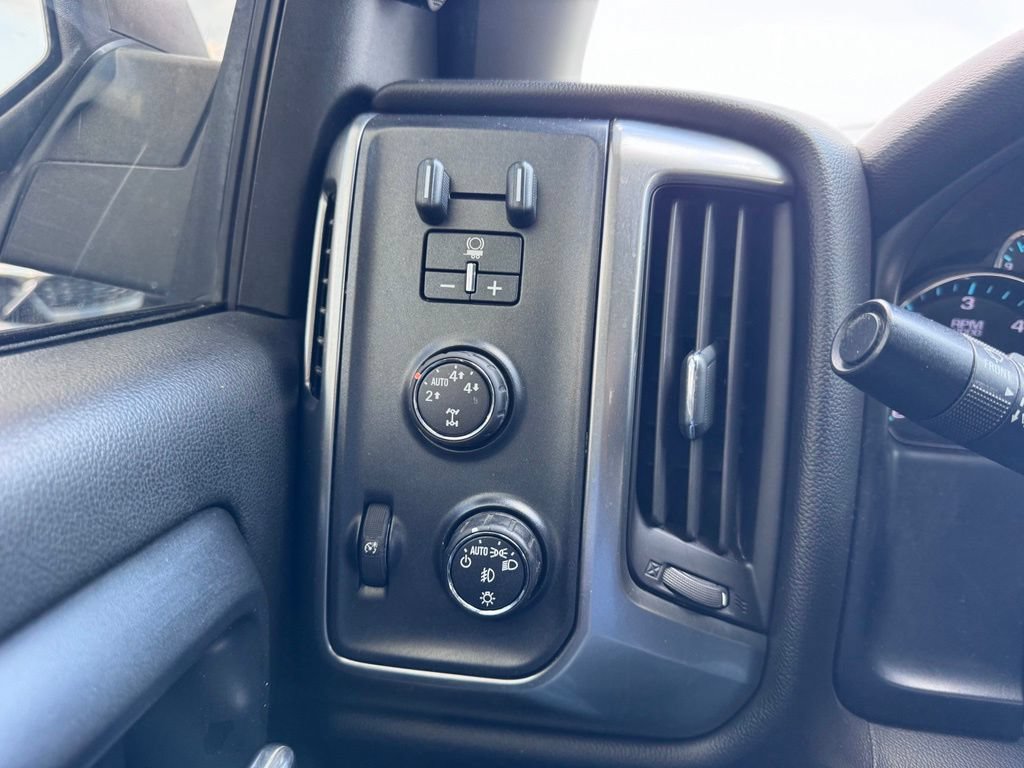 Used 2014 Chevrolet Silverado 1500 LT w/ All Star Edition AWD/4WD image 30