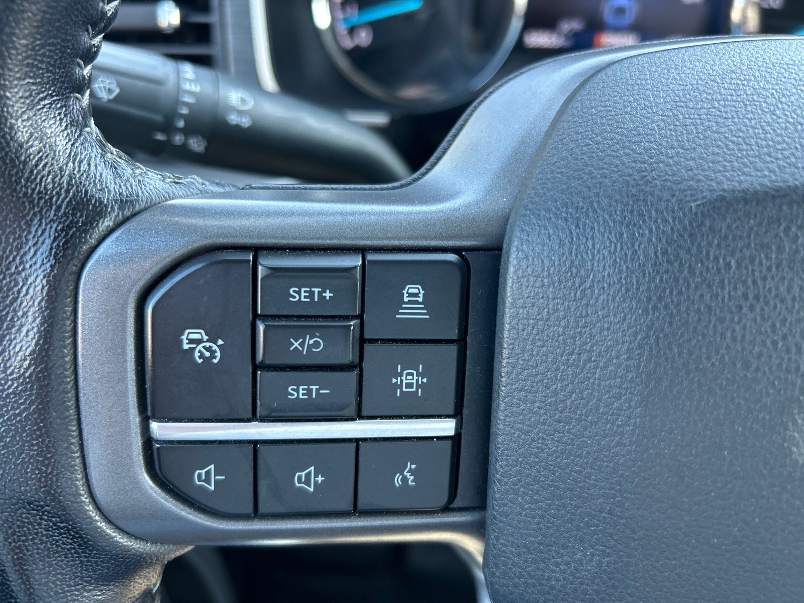 Certified 2021 Ford F150 XLT w/ Equipment Group 302A High image 21