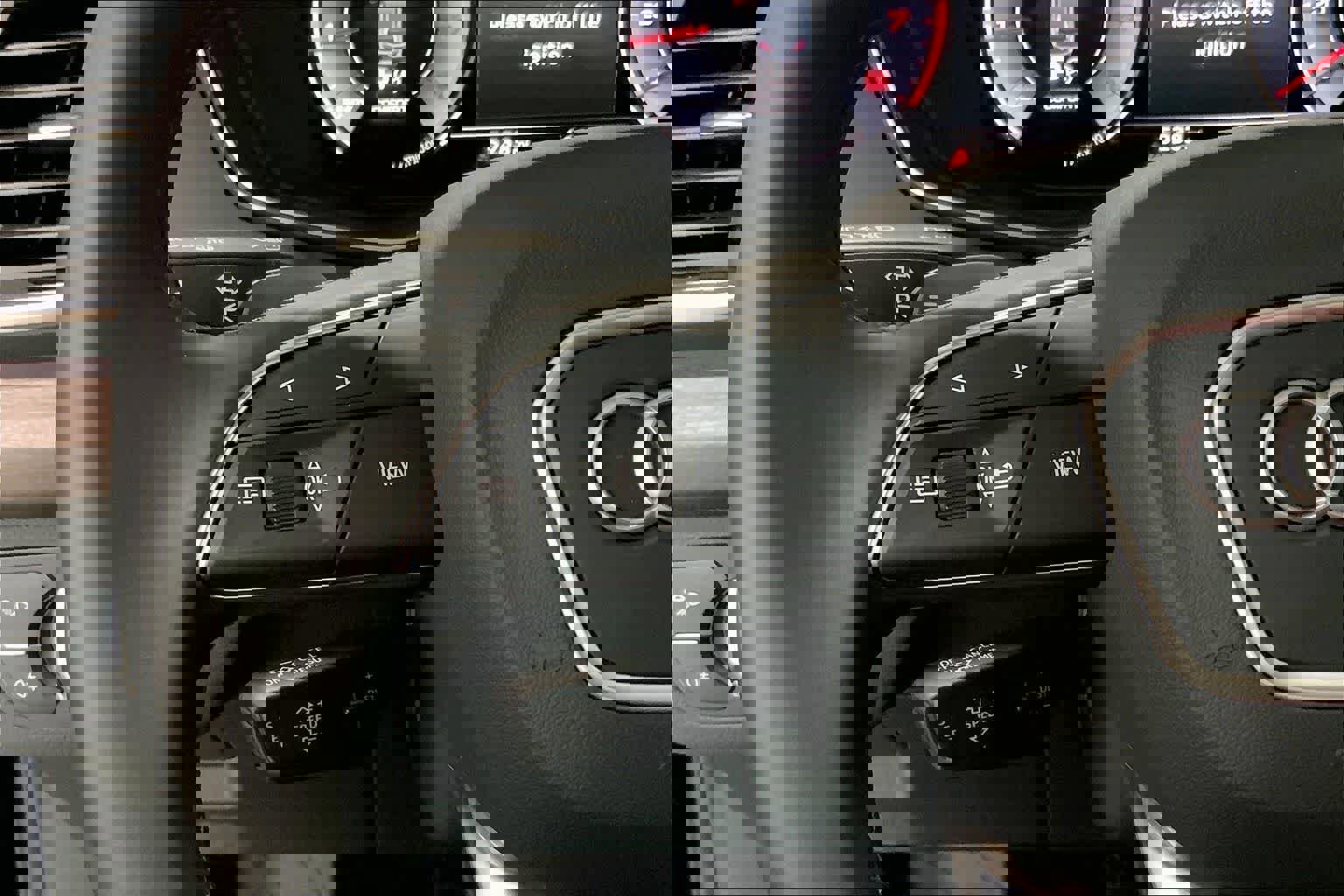 Used 2025 Audi Q5 2.0T Premium Plus w/ Premium Plus Package image 22