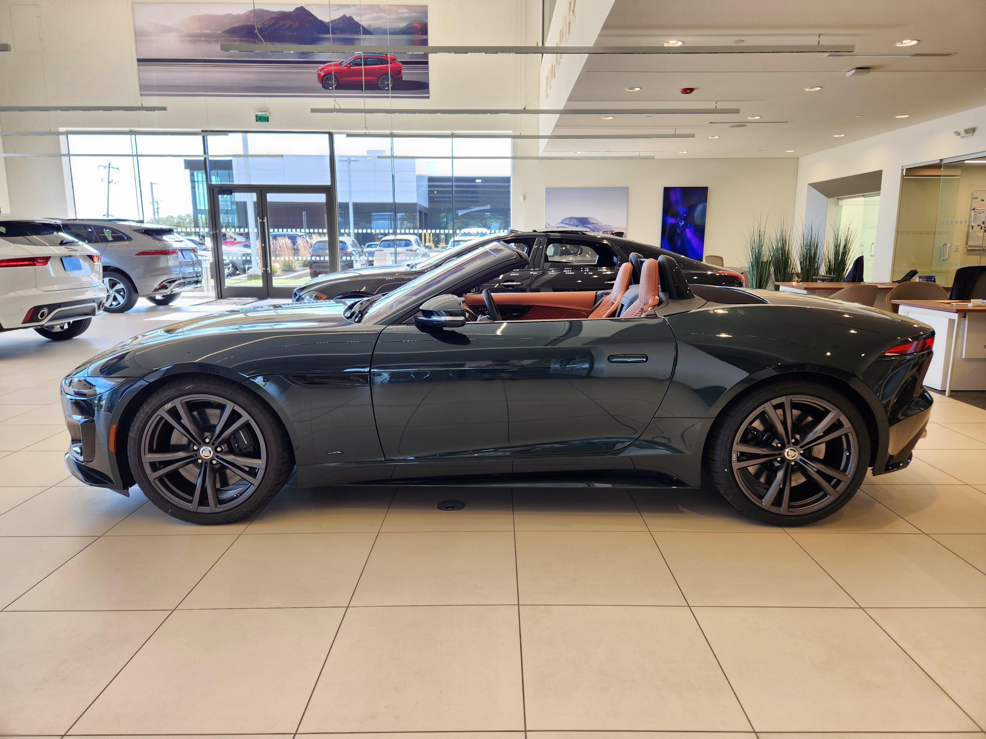 New 2024 Jaguar F-TYPE R image 5