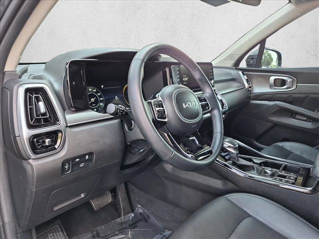 Used 2023 Kia Sorento SX FWD image 10