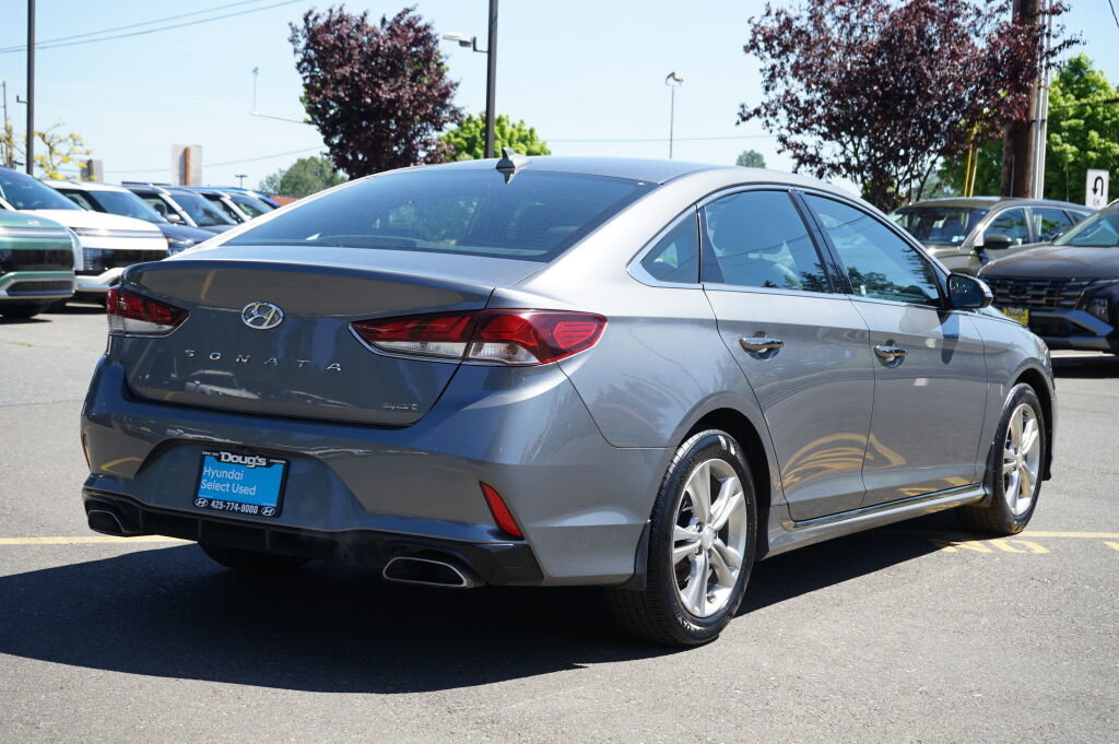 Used 2019 Hyundai Sonata Sport w/ Winter Weather Package FWD image 6