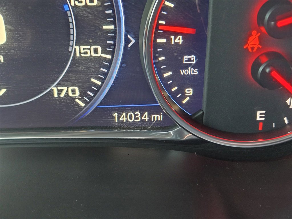 Used 2024 Chevrolet Blazer Premier image 20